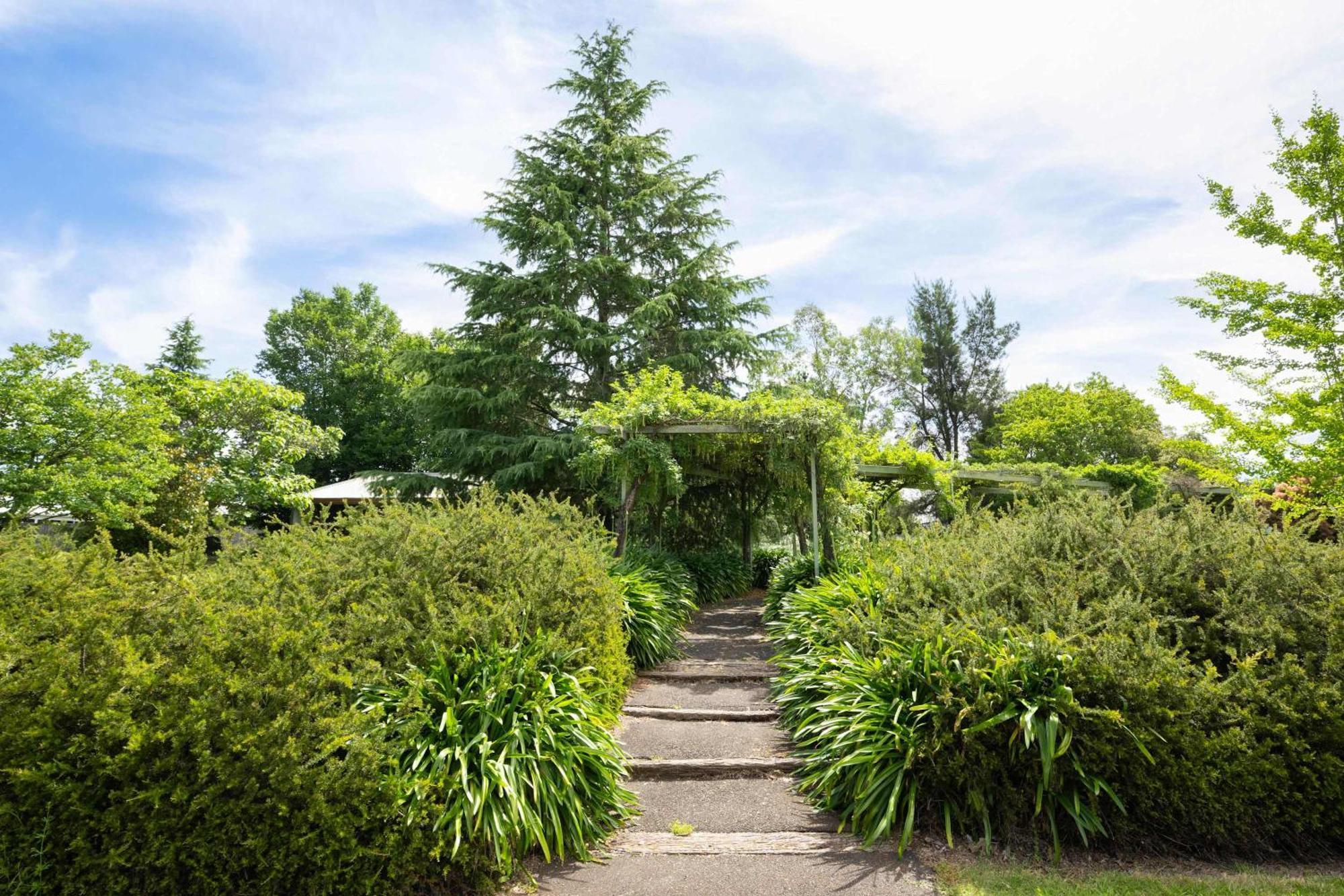 Melview Greens - *
